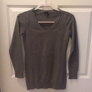 V-neck Sweater